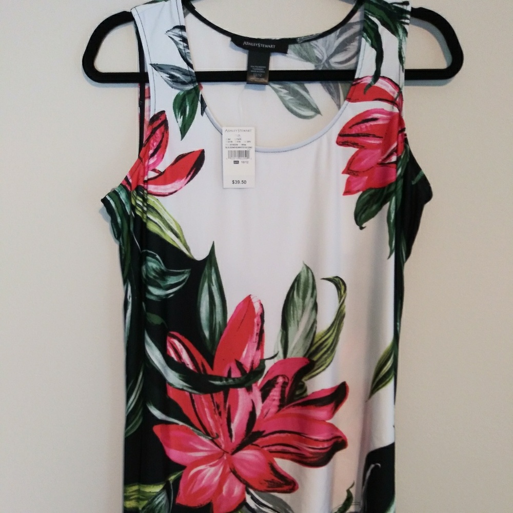 NWT Ashley Stewart print top